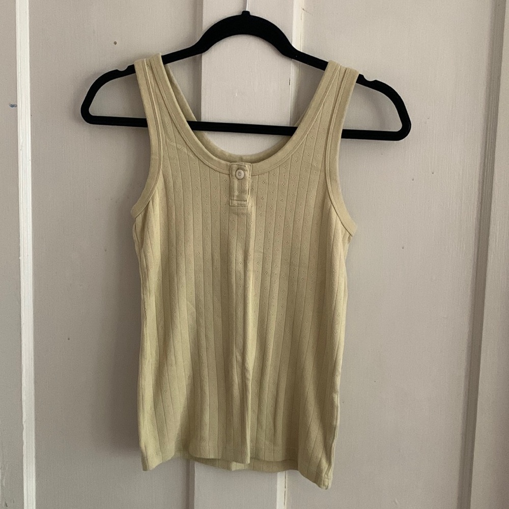 Everlane pointelle vest in pistachio